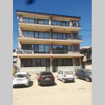 Apartament Lulu Mamaia Nord, 3 Minute De Plaja Năvodari Buitenkant foto