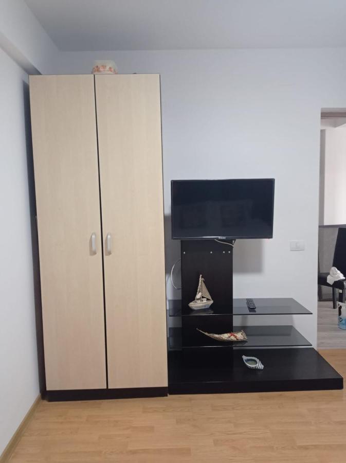 Apartament Lulu Mamaia Nord, 3 Minute De Plaja Năvodari Buitenkant foto